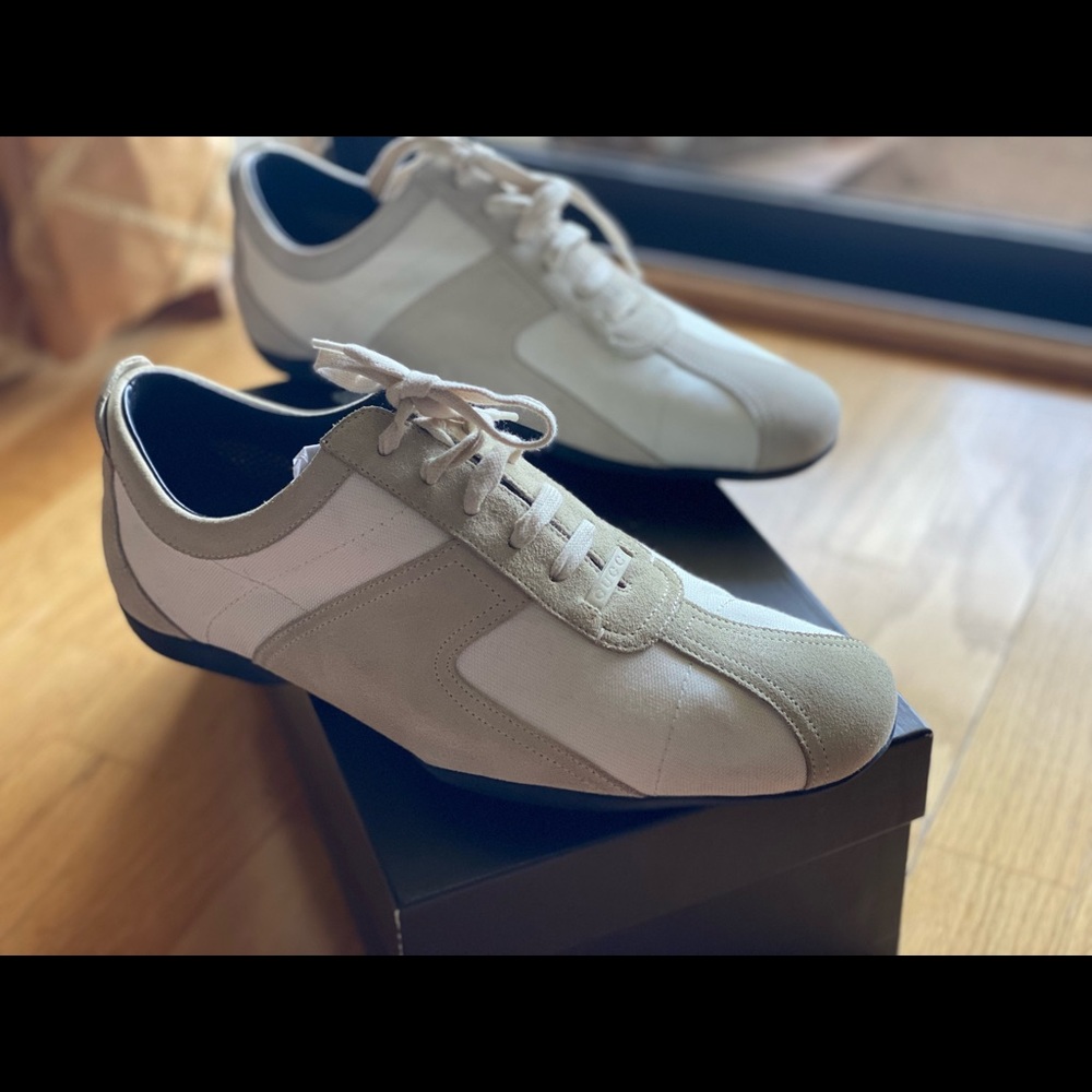 Gucci White Driving Shoe Size 8 1/2 - Picture 2 of 13